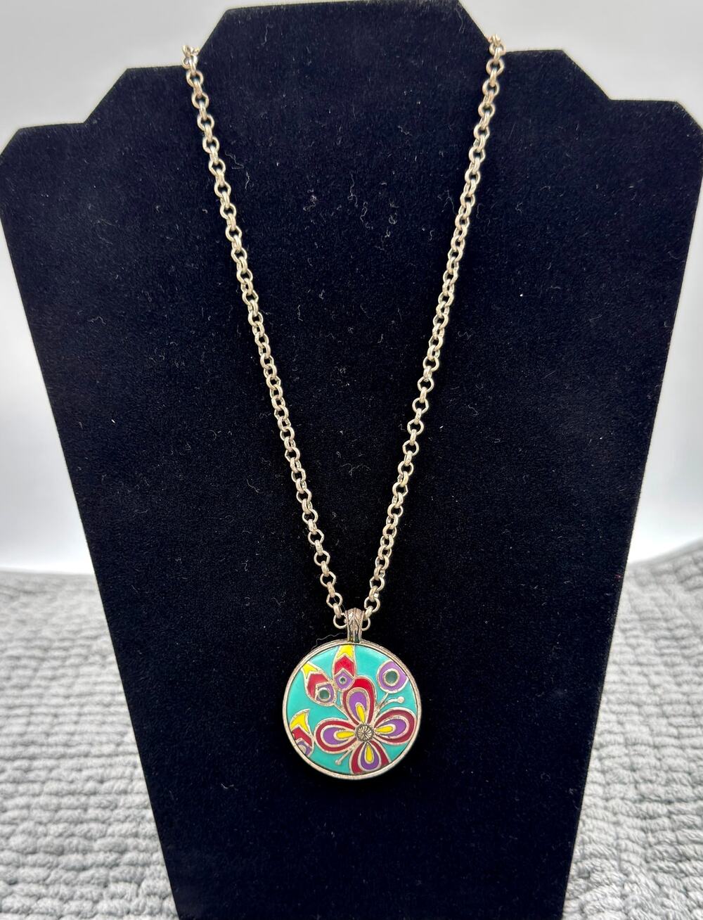 Vintage Lucky Brand Enamel Floral Reversible Pendant Necklace Y2K